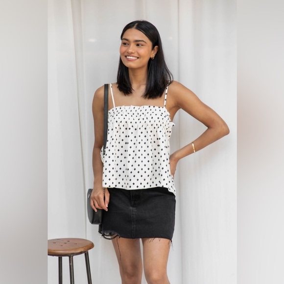 🌟NEW🌟-Kiara Diamond Top - Picture 2 of 4